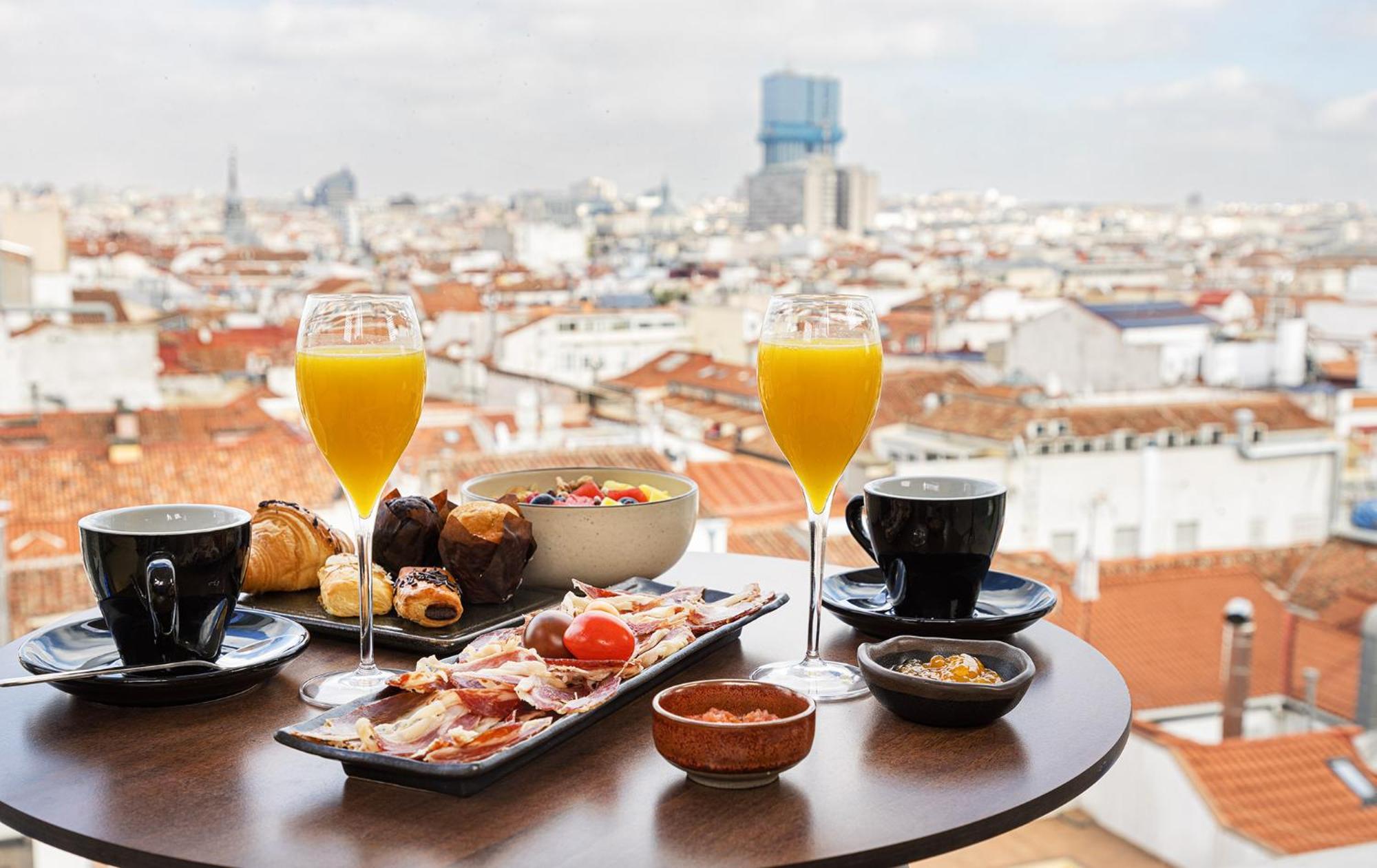 Smartrental Collection Gran Via Capital Madrid Bagian luar foto